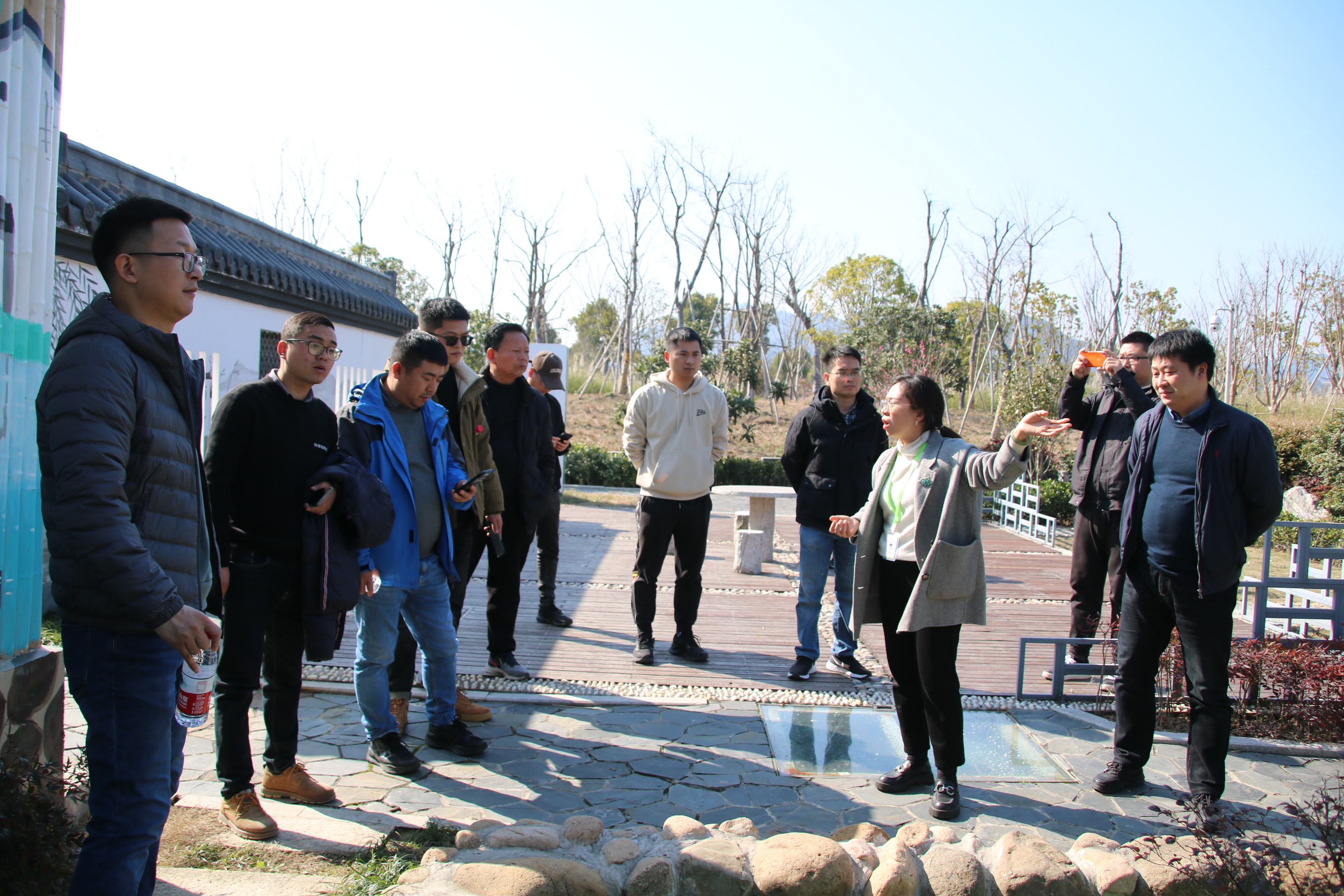 天臺縣水務集團陳孝強副總經理一行考察我司農村污水“零直排村”項目